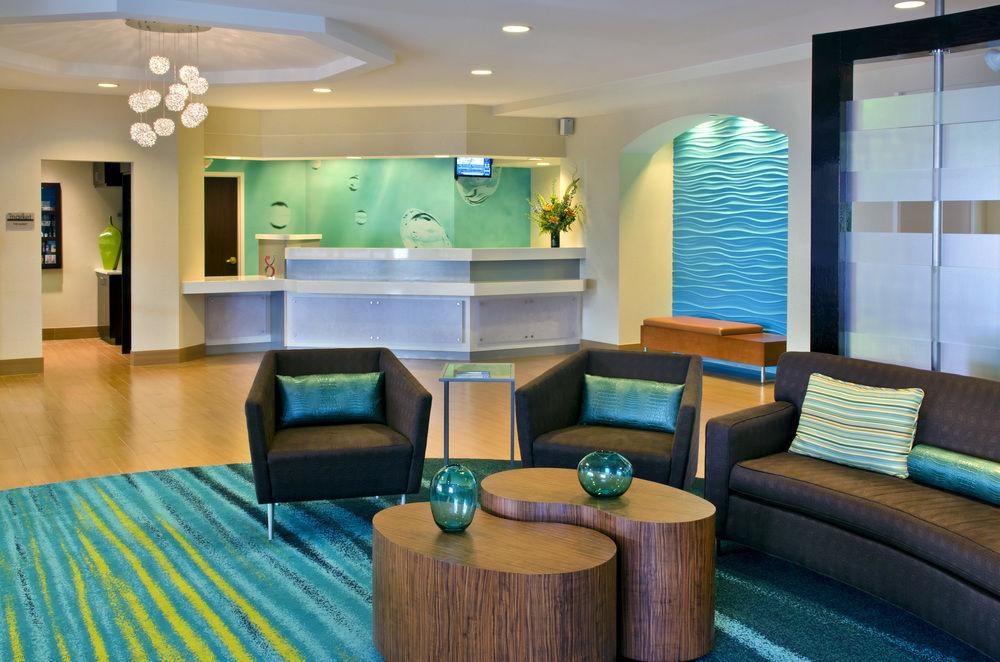 Springhill Suites Данбъри Екстериор снимка