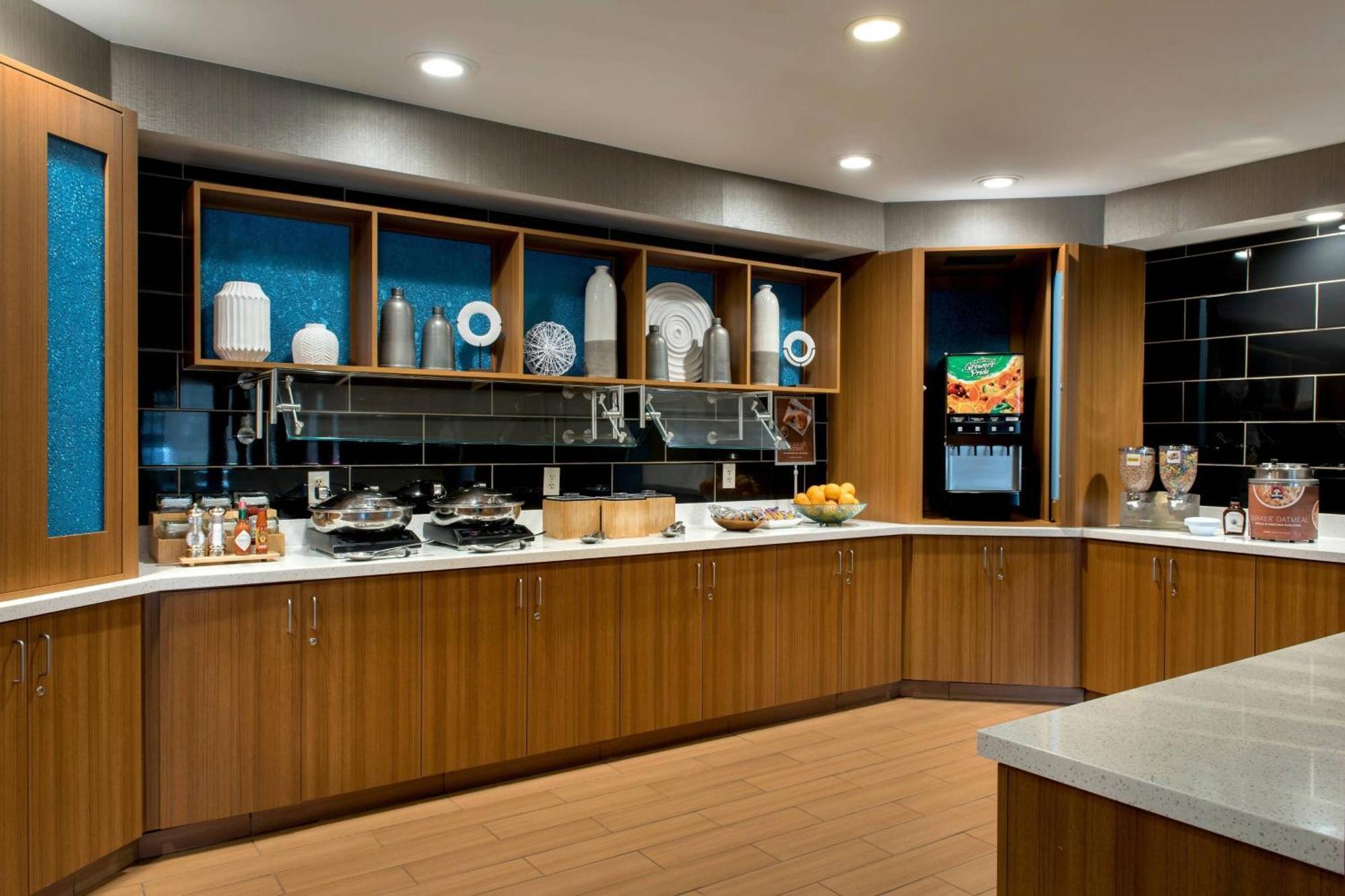 Springhill Suites Данбъри Екстериор снимка